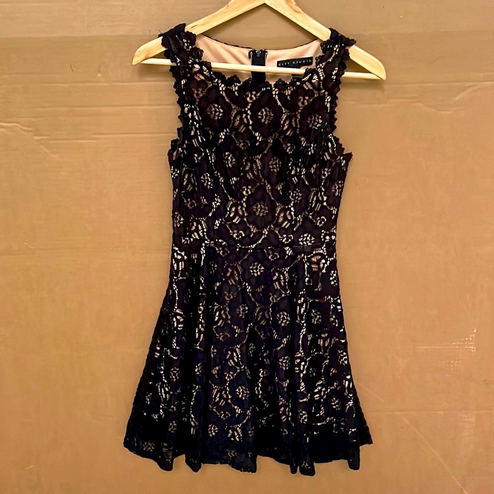 Gorgeous casual summer evening dress black lace